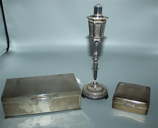 Two silver cigarette boxes and a novelty Venetian lamp table lighter